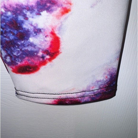 New Agstract Apparel leggings in vibrant colors, blue/white/red size XL - Picture 13 of 13